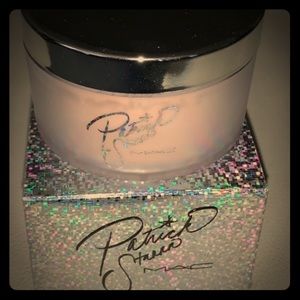 Mac Patrick Starr Setting Powder